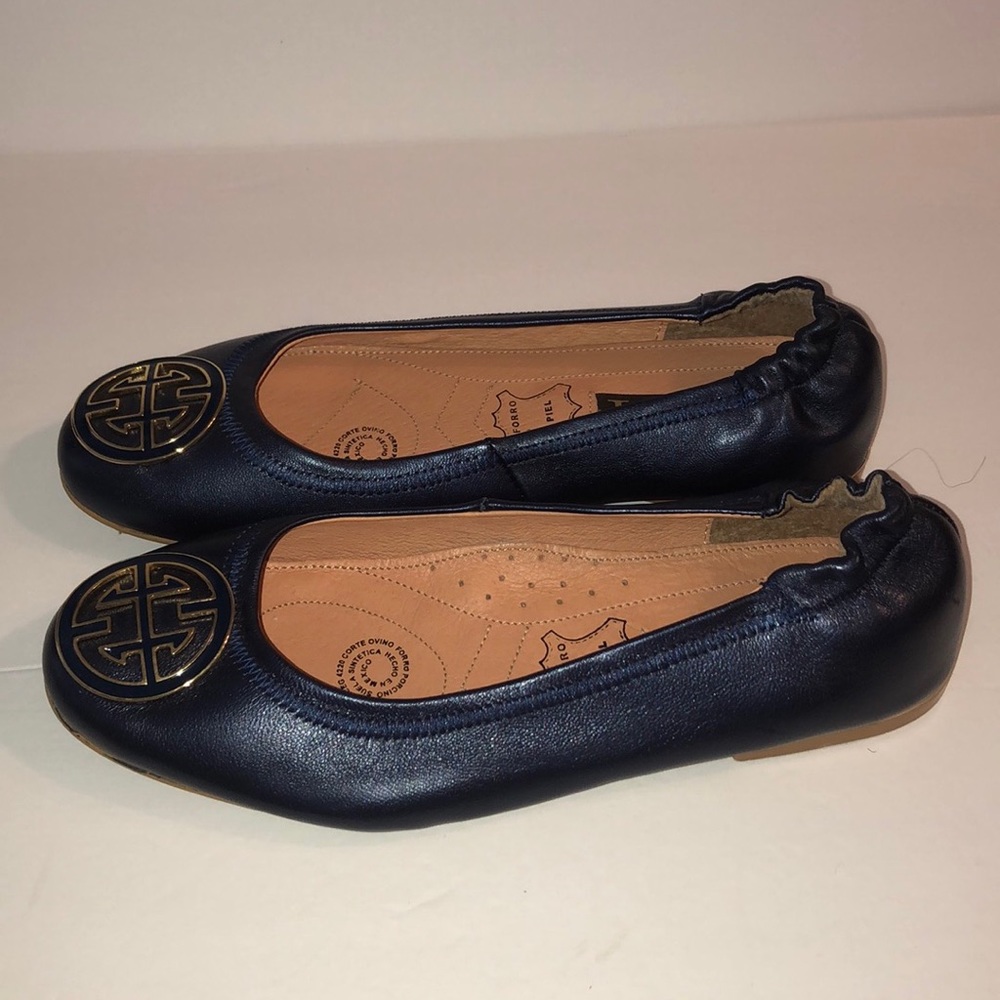 New Manet Flat Shoes